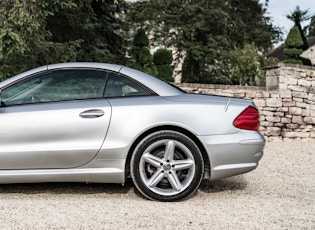 2002 MERCEDES-BENZ (R230) SL500