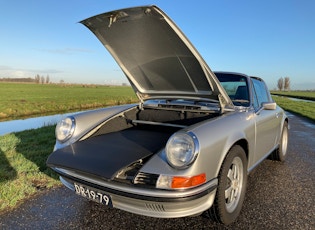 1972 PORSCHE 911 T TARGA - 993 ENGINE