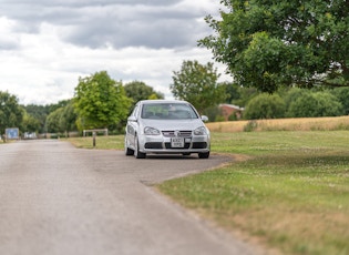 2007 VOLKSWAGEN GOLF (MK5) R32 - 43,654 KM