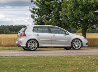 2007 VOLKSWAGEN GOLF (MK5) R32 - 43,654 KM