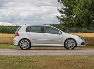 2007 VOLKSWAGEN GOLF (MK5) R32 - 43,654 KM