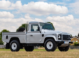 2016 LAND ROVER DEFENDER 110 SINGLE CAB PICK UP 'HIGH CAPACITY' - 4,573 MILES