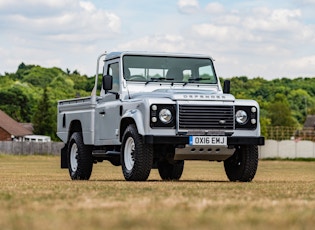 2016 LAND ROVER DEFENDER 110 SINGLE CAB PICK UP 'HIGH CAPACITY' - 4,573 MILES