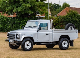 2016 LAND ROVER DEFENDER 110 SINGLE CAB PICK UP 'HIGH CAPACITY' - 4,573 MILES