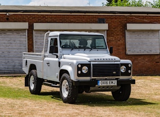 2016 LAND ROVER DEFENDER 110 SINGLE CAB PICK UP 'HIGH CAPACITY' - 4,573 MILES