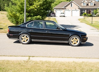 1991 BMW (E34) M5