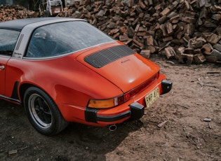 1975 PORSCHE 911 TARGA