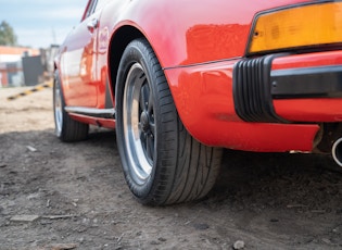 1975 PORSCHE 911 TARGA