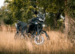 2022 TRIUMPH TIGER 900 - BOND EDITION