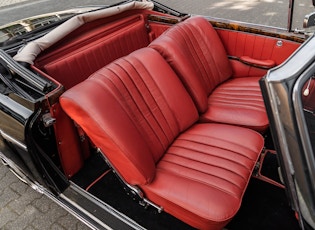 1960 MERCEDES-BENZ (W128) 220 SE PONTON CABRIOLET 