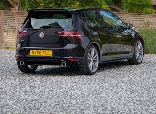 2016 VOLKSWAGEN GOLF (MK7) GTI CLUBSPORT S - 5,546 MILES 