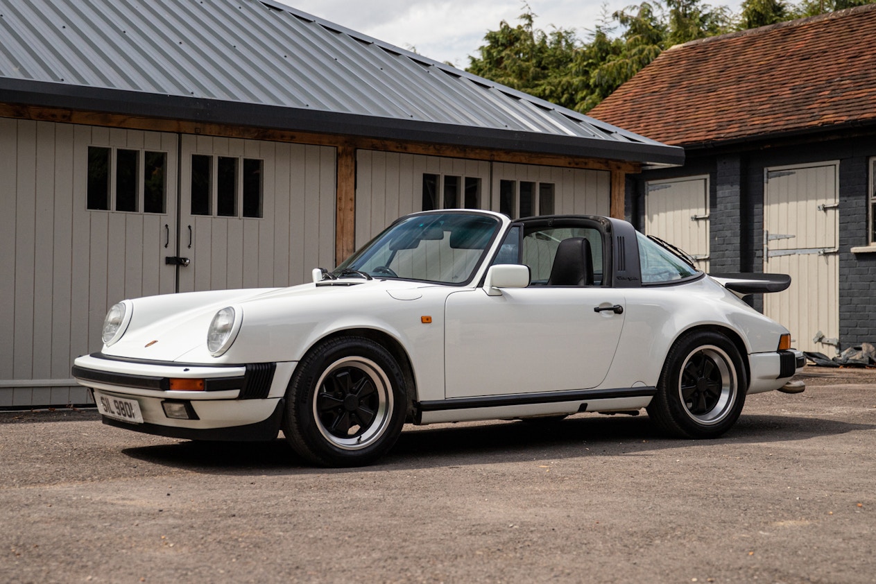 1989 PORSCHE 911 CARRERA 3.2 SPORT TARGA - G50