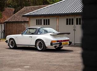 1989 PORSCHE 911 CARRERA 3.2 SPORT TARGA - G50