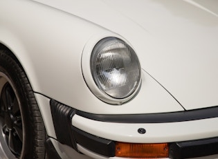 1989 PORSCHE 911 CARRERA 3.2 SPORT TARGA - G50