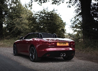 2013 JAGUAR F-TYPE V6 S CONVERTIBLE - 9,900 MILES