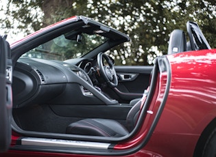 2013 JAGUAR F-TYPE V6 S CONVERTIBLE - 9,900 MILES