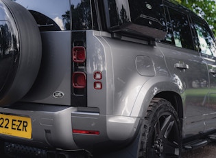 2022 LAND ROVER DEFENDER 110 S P300