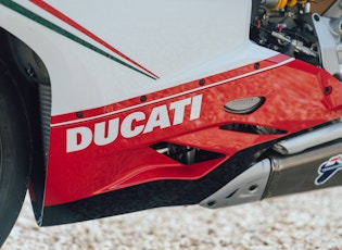 2013 DUCATI 1199 PANIGALE S TRICOLORE - 250 MILES