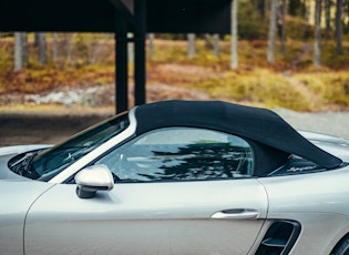 2020 PORSCHE 718 SPYDER - MANUAL