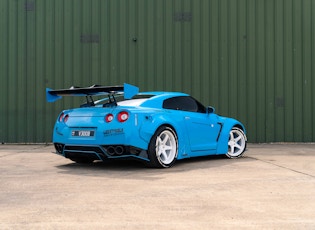 2015 LIBERTY WALK NISSAN (R35) GT-R 