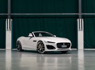 2021 JAGUAR F-TYPE R CONVERTIBLE - 245 KM