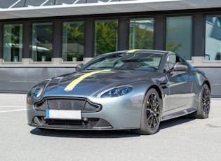 2018 ASTON MARTIN V12 VANTAGE AMR - MANUAL