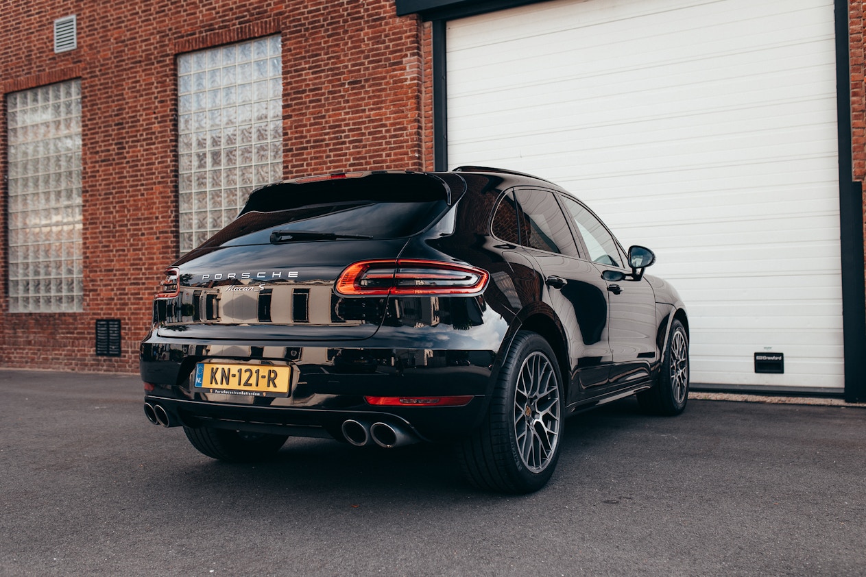 Roof Kit | PORSCHE MACAN S 2016 Roof Kit | PORSCHE MACAN S 2016
