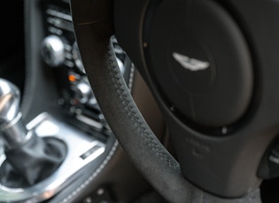 2013 ASTON MARTIN V12 VANTAGE - MANUAL