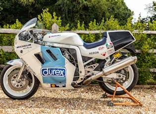 1989 DUREX SUZUKI GSX-R1100 - EX JAMIE WHITHAM ISLE OF MAN TT RACE BIKE