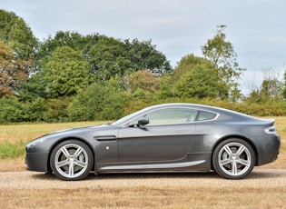 2009 ASTON MARTIN V8 VANTAGE