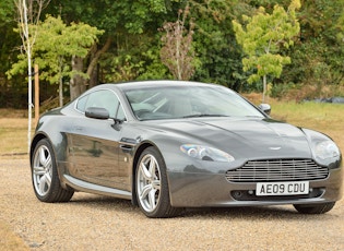 2009 ASTON MARTIN V8 VANTAGE