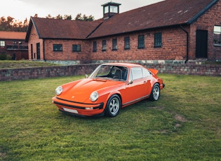 1974 PORSCHE 911 