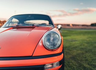 1974 PORSCHE 911 