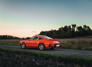 1974 PORSCHE 911 