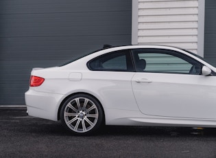 2011 BMW (E92) M3 - MANUAL - 35,053 MILES