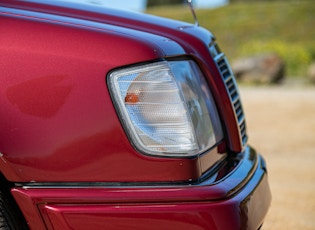 1994 MERCEDES-BENZ (W124) E280