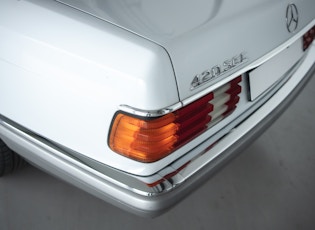 1987 MERCEDES-BENZ (W126) 420 SEC