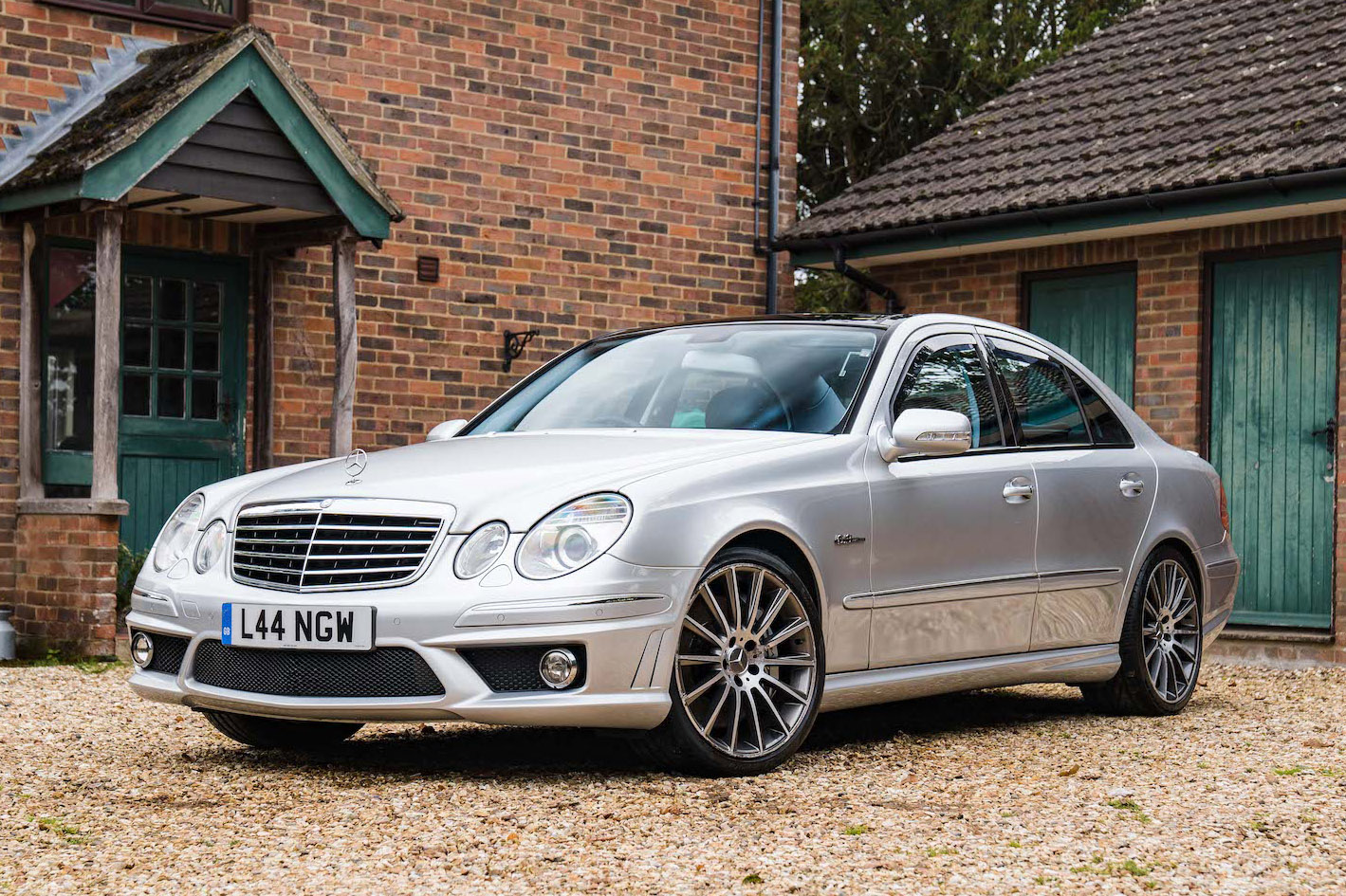 W211 e63 amg for outlet sale