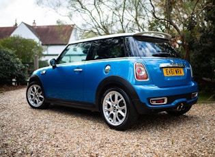 2011 MINI COOPER S (R56) 