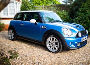 2011 MINI COOPER S (R56) 