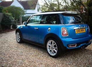 2011 MINI COOPER S (R56) 