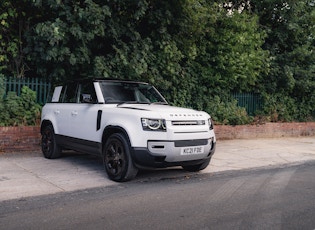 2021 LAND ROVER DEFENDER 110 P300 - 7 SEATER