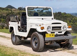 1973 TOYOTA FJ40 LAND CRUISER