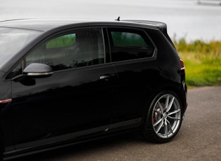 2016 VOLKSWAGEN GOLF (MK7) GTI CLUBSPORT S - 5,026 MILES