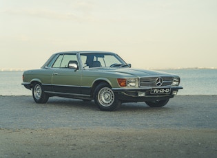 1981 MERCEDES-BENZ (R107) 500 SLC