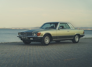 1981 MERCEDES-BENZ (R107) 500 SLC