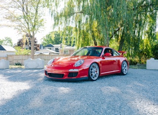 2011 PORSCHE 911 (997.2) GT3