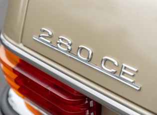 1975 MERCEDES-BENZ (W114) 280 CE COUPE