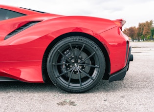 2019 FERRARI 488 PISTA