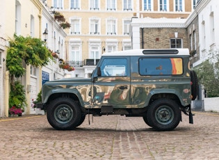 2012 LAND ROVER DEFENDER 90 XS - 13,250 MILES